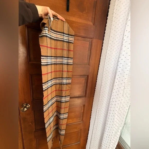 Vintage 100% Cashmere Plaid Scarf - Picture 6 of 6